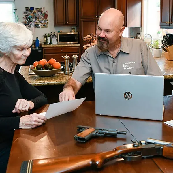 Jeff works with gun estate owner
